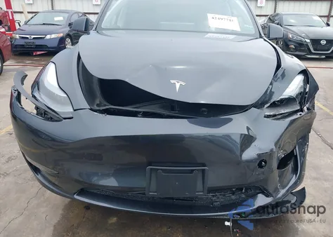2025 Tesla Model Y Long Range Dual Motor All-Wheel Drive from USA, damaged, VIN 7SAYGDED0SA339086